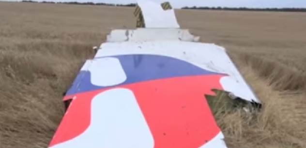 Z údajné tajné ruské zprávy: Letadlo nad Ukrajinou sestřelila raketa Buk, ale může za to Kyjev